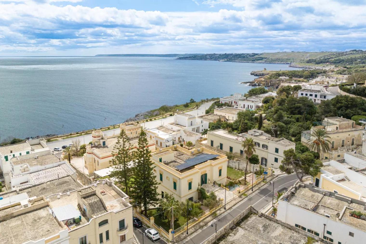 Villa Cesarea Dimora Di Charme サンタ・チェザーレア・テルメ エクステリア 写真